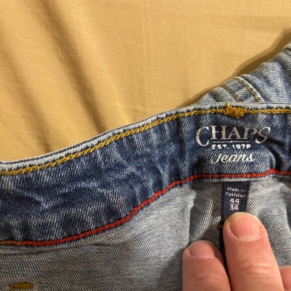 Chaps Blue Jeans - Picture 3 of 3